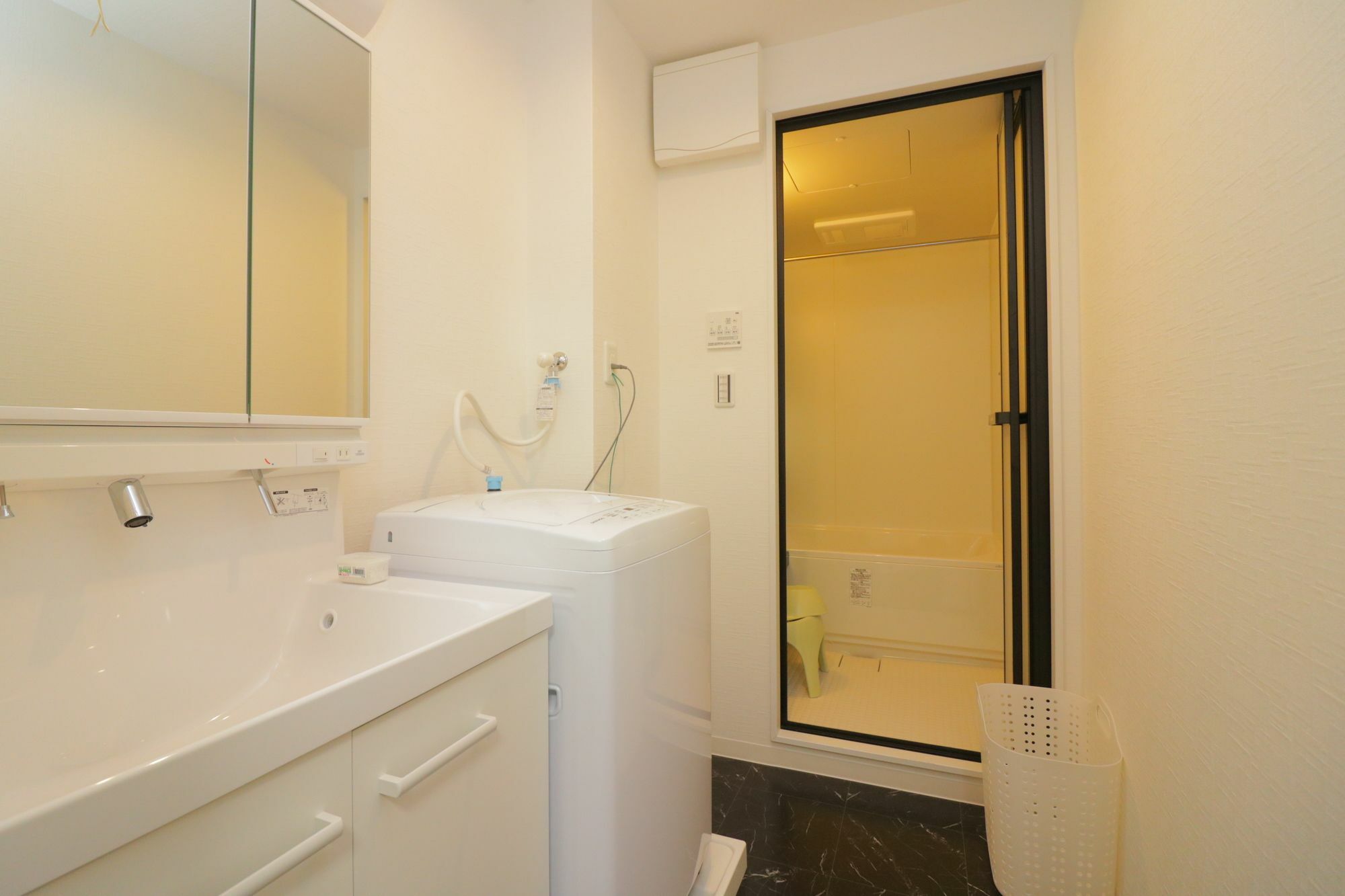 Hg Cozy Hotel No 36 蒲生四丁目駅前 Osaka Bagian luar foto